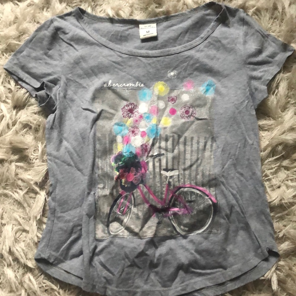 girls tee